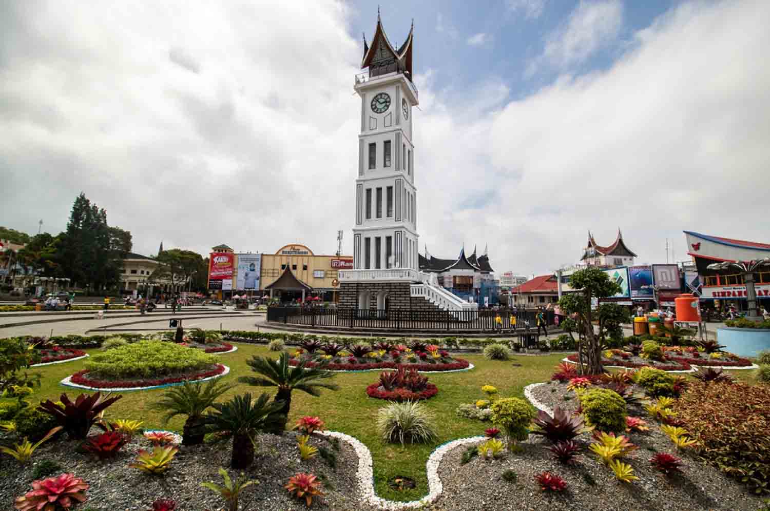 jam gadang bukittinggi 2