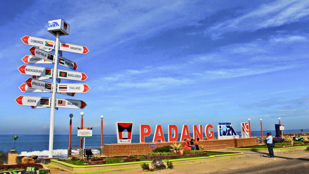 taman iora padang 1